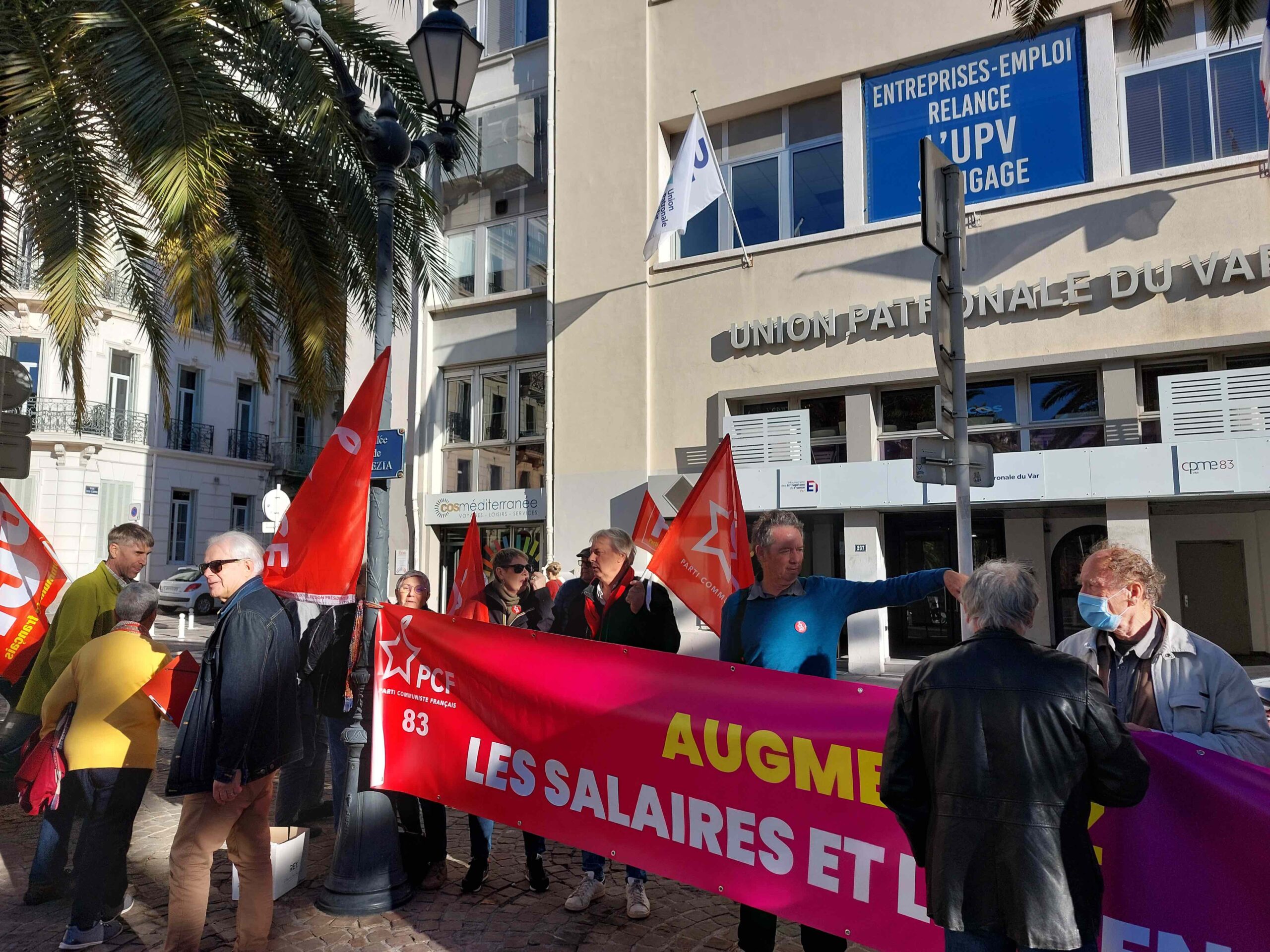 2023_11_22-remise-petitions_lg